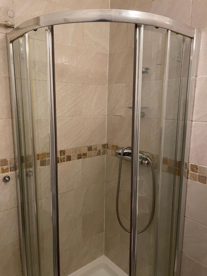 Comfort Studio Λονδίνο Εξωτερικό φωτογραφία